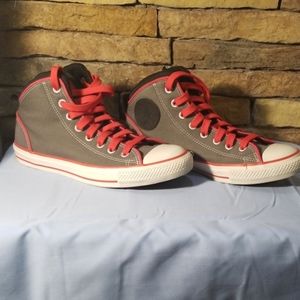 Converse Chuck Taylor's Static Hi Size 8